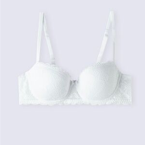 Balconette lace bra